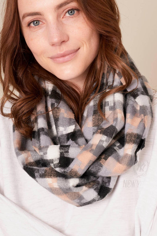 Black Plaid Infinity Scarf - Strawberry Moon Boutique