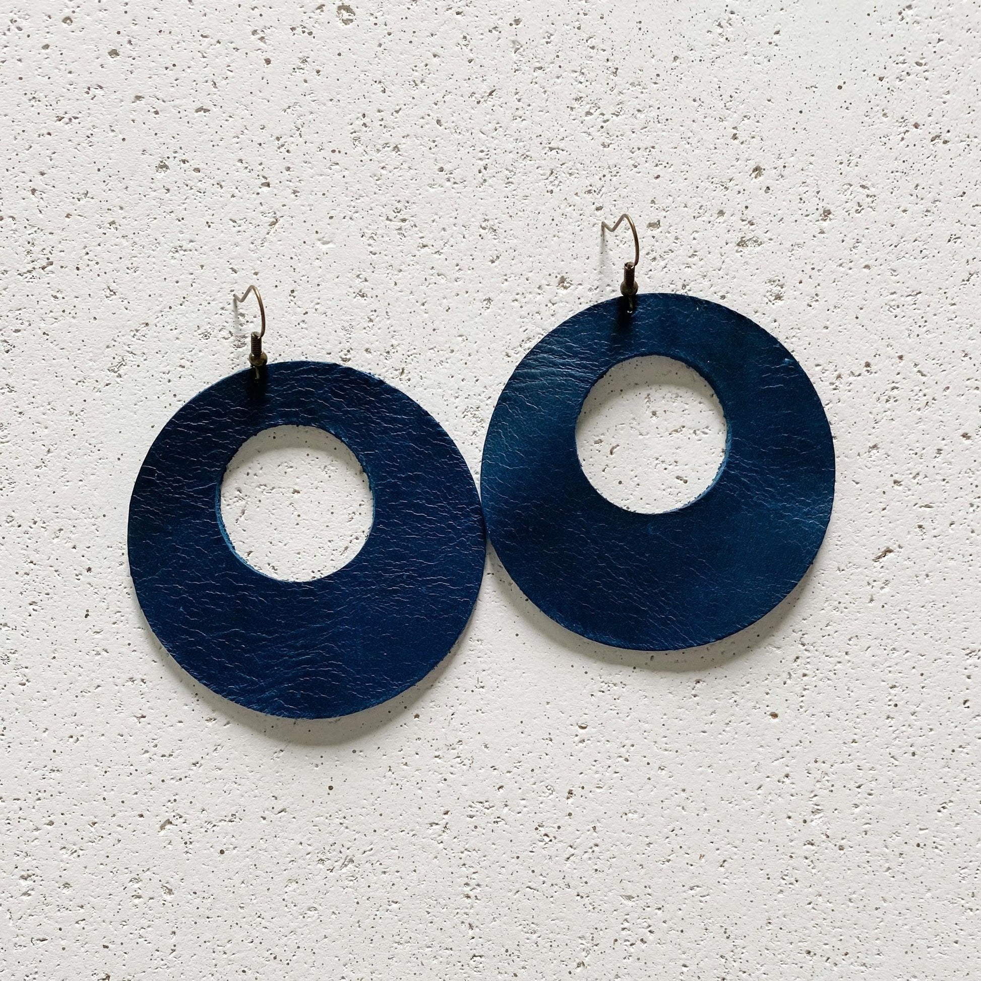 Feather Leather Navy Banjo Earrings - Strawberry Moon Boutique
