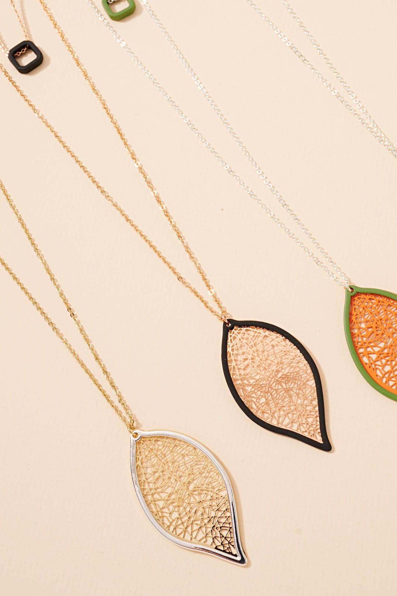 Layered Leaf Pendant Necklace - Strawberry Moon Boutique