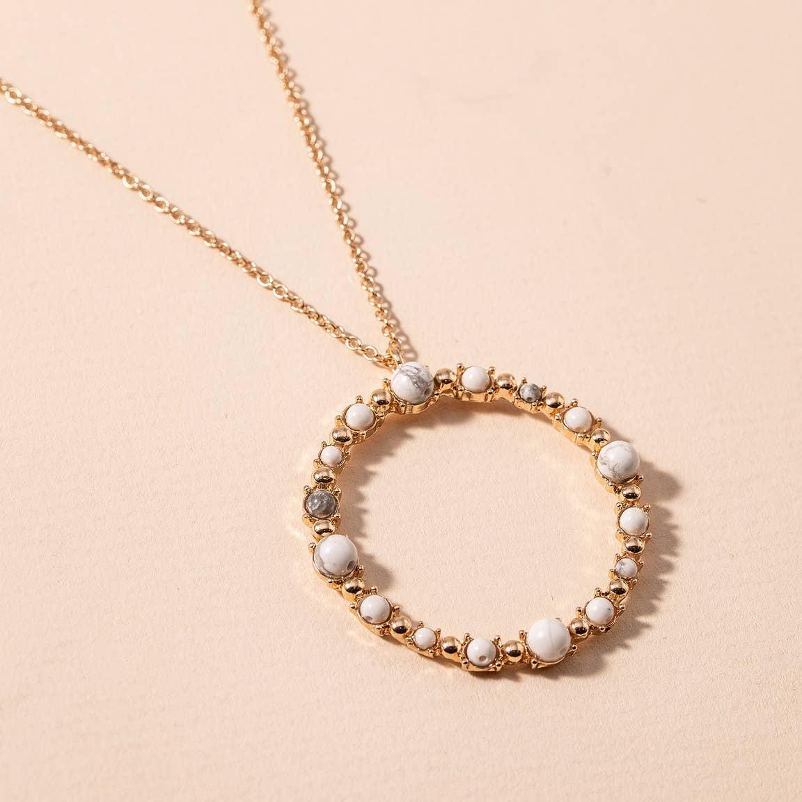 Semi-Precious Stone Circle Pendant Necklace - Strawberry Moon Boutique