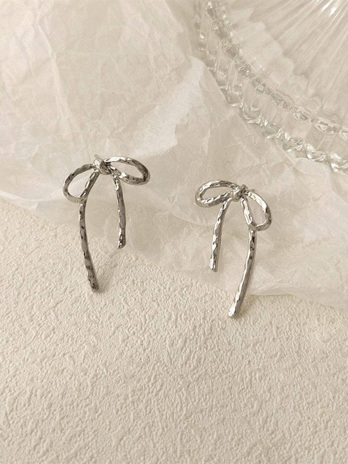 Silver Bow Earrings - Strawberry Moon Boutique