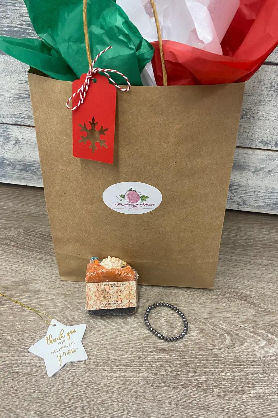 Teacher Small Holiday Grab & Go Gift Bag - Strawberry Moon Boutique